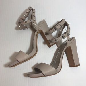 Gianni Bini Take-Charge Studded Heel Sandals SZ 7